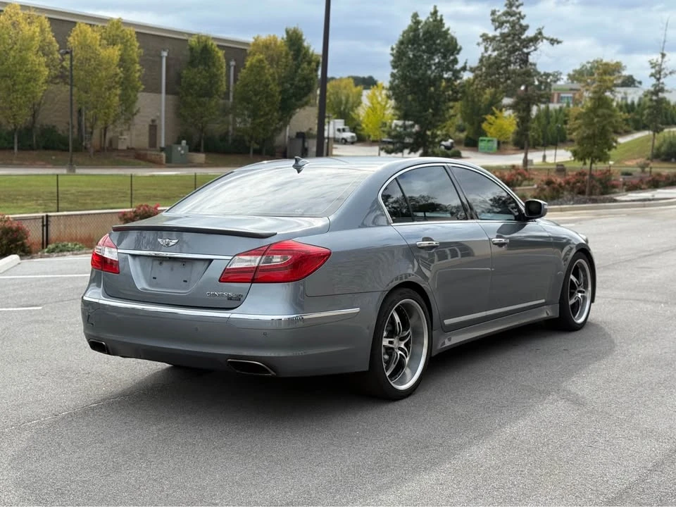 2014 Hyundai Genesis - Image 5 of 19