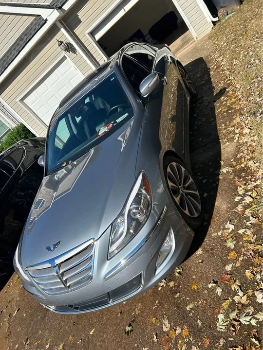 2014 Hyundai Genesis - Image 8 of 8
