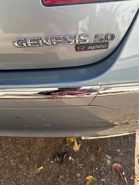 2014 Hyundai Genesis - Image 7 of 8
