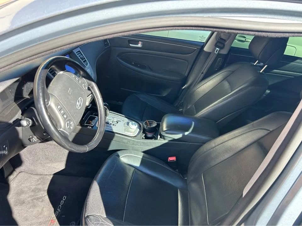 2014 Hyundai Genesis - Image 6 of 7