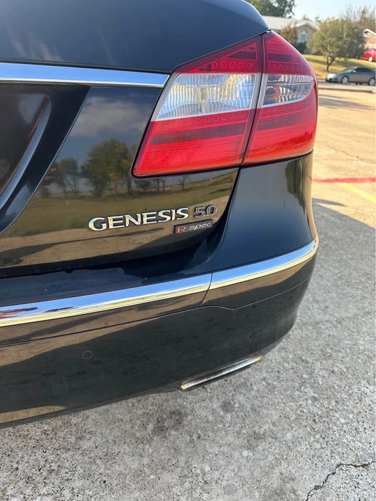 2014 Hyundai Genesis - Image 6 of 9