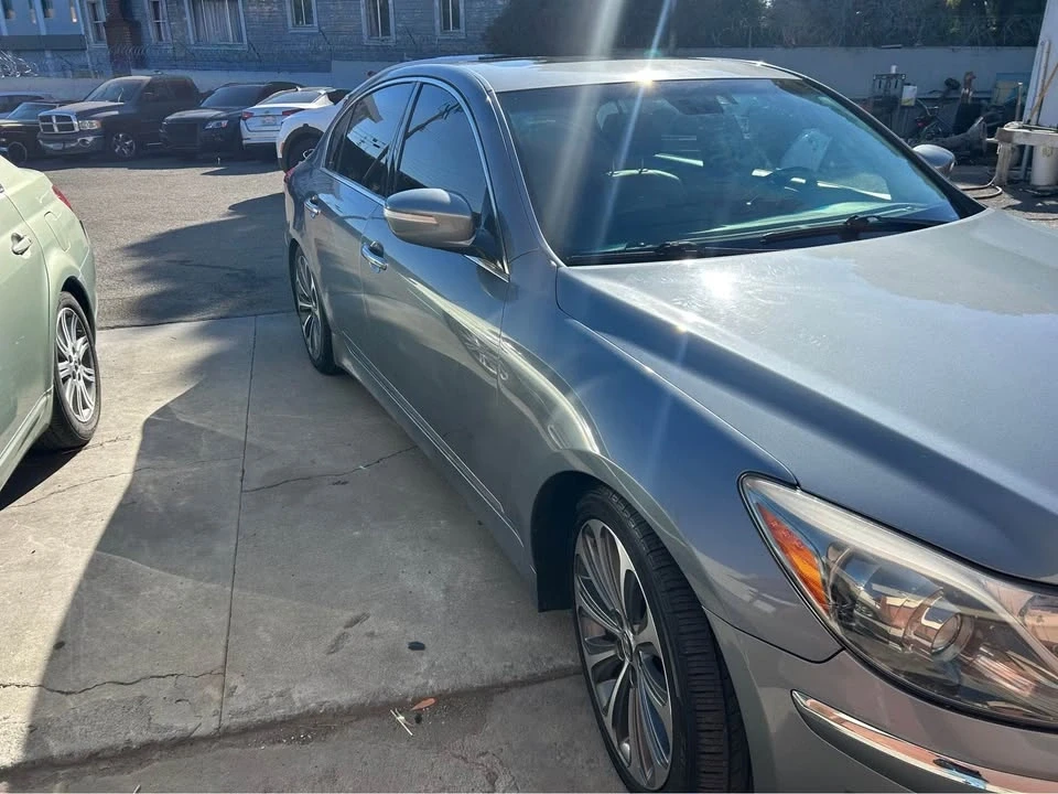2014 Hyundai Genesis - Image 3 of 7