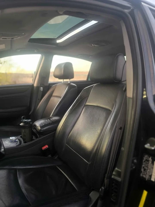 2014 Hyundai Genesis - Image 15 of 20
