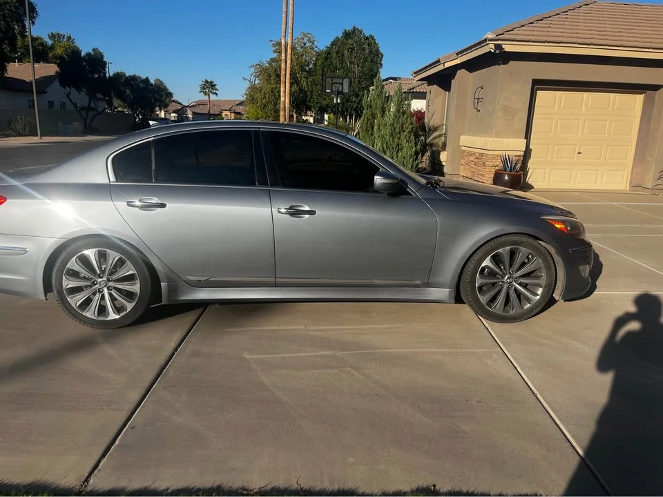 2014 Hyundai Genesis - Image 3 of 9