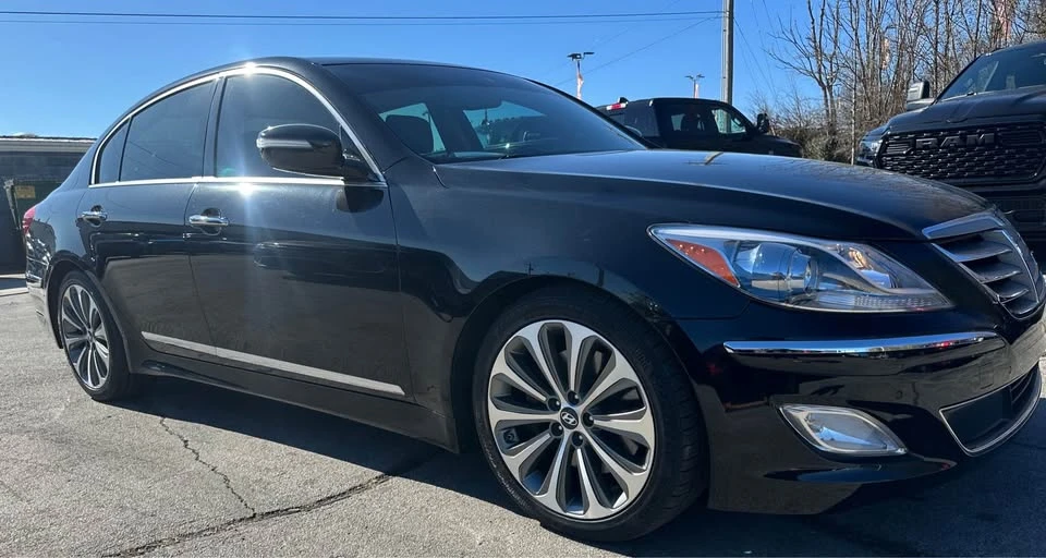 2014 Hyundai Genesis - Image 3 of 20