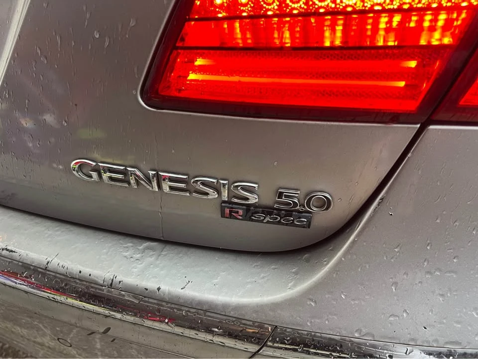 2014 Hyundai Genesis - Image 6 of 8