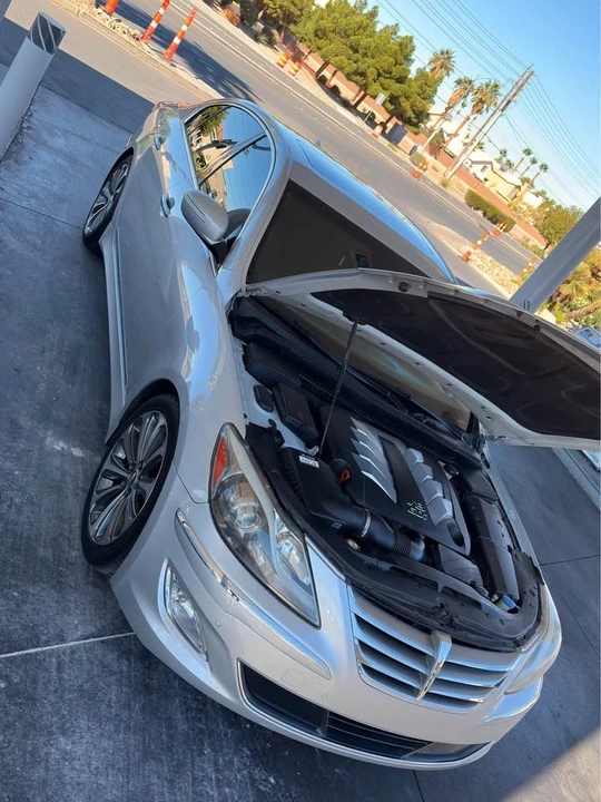 2014 Hyundai Genesis - Image 4 of 7