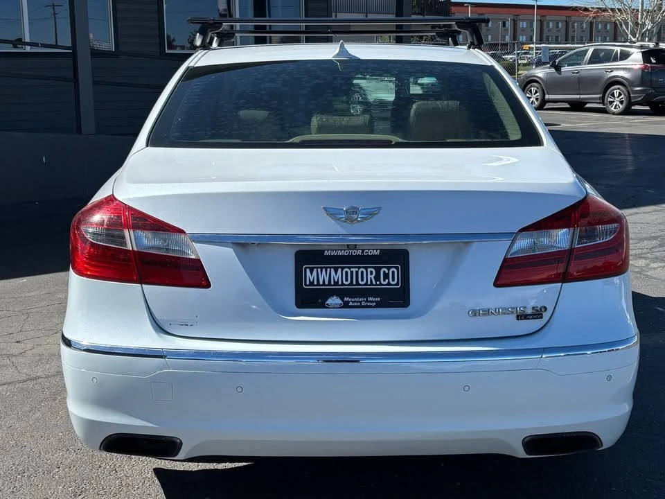 2014 Hyundai Genesis - Image 4 of 13