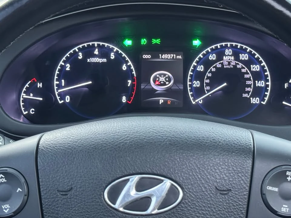 2014 Hyundai Genesis - Image 12 of 20