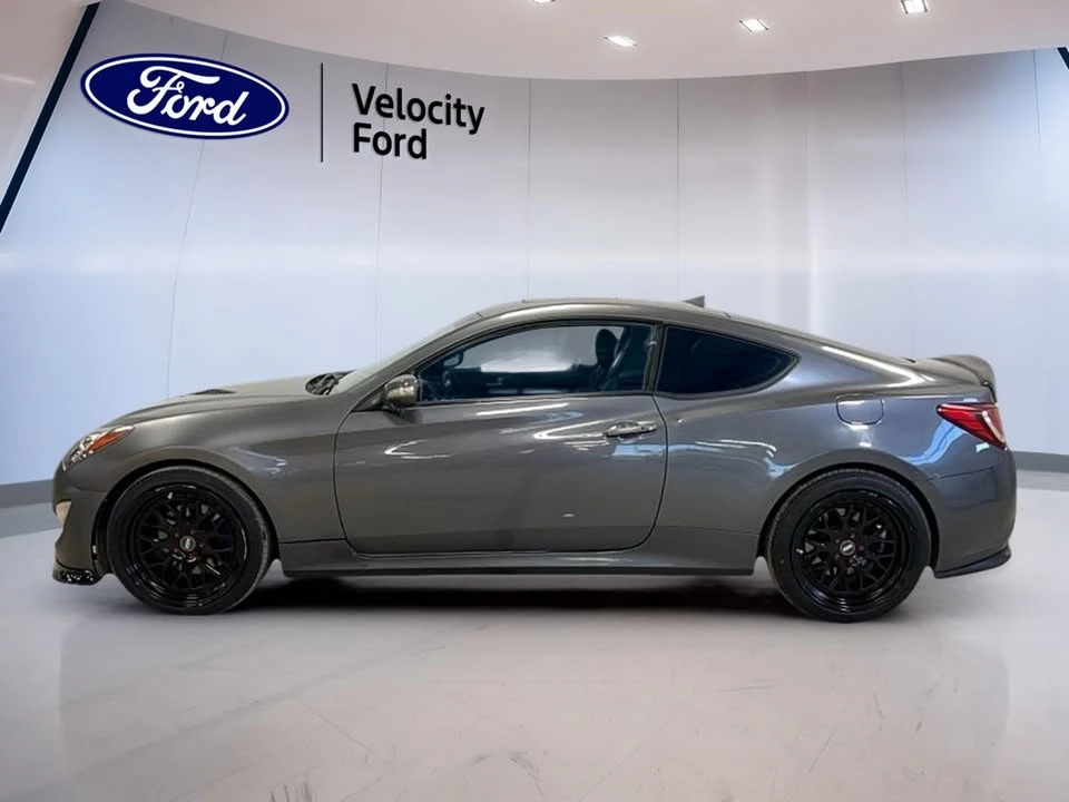2014 Hyundai Genesis - Image 5 of 10