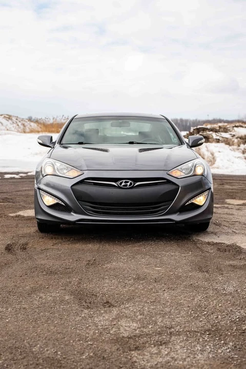 2014 Hyundai Genesis Coupe - Image 5 of 15