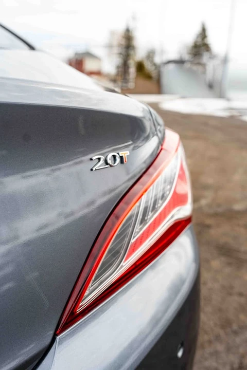 2014 Hyundai Genesis Coupe - Image 9 of 15