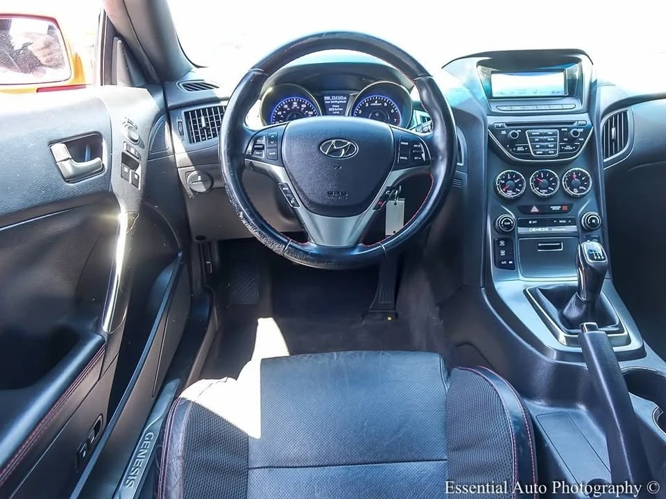 2014 Hyundai Genesis Coupe - Image 12 of 20