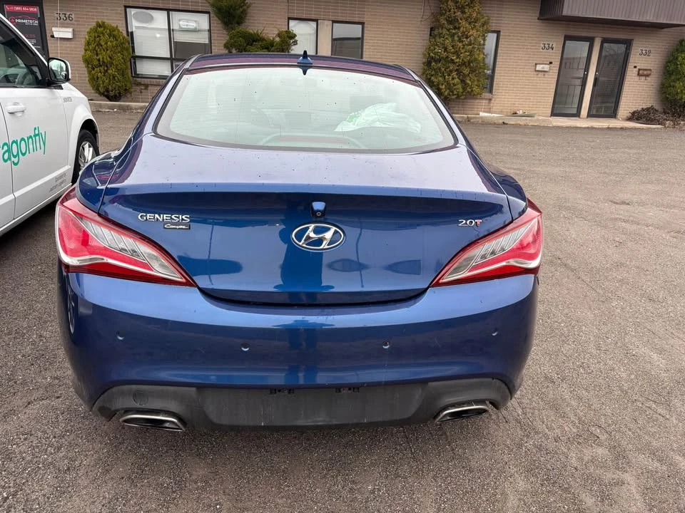 2014 Hyundai Genesis Coupe - Image 5 of 12