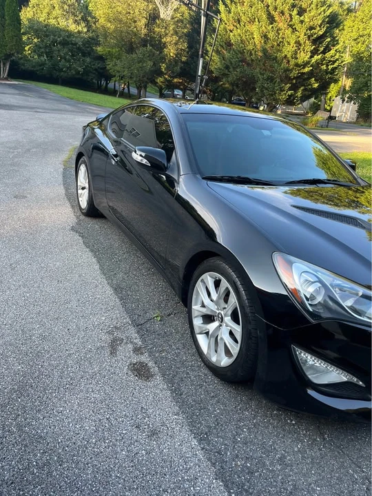 2014 Hyundai Genesis Coupe - Image 2 of 12