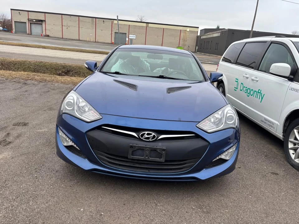 2014 Hyundai Genesis Coupe - Image 2 of 12
