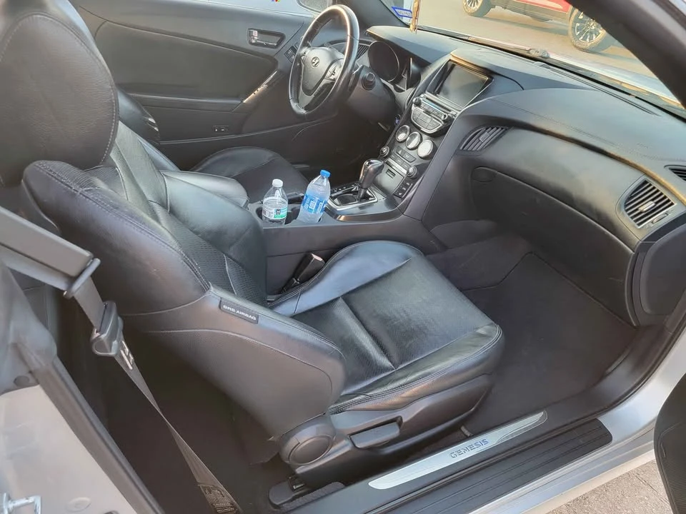 2014 Hyundai Genesis Coupe - Image 2 of 14