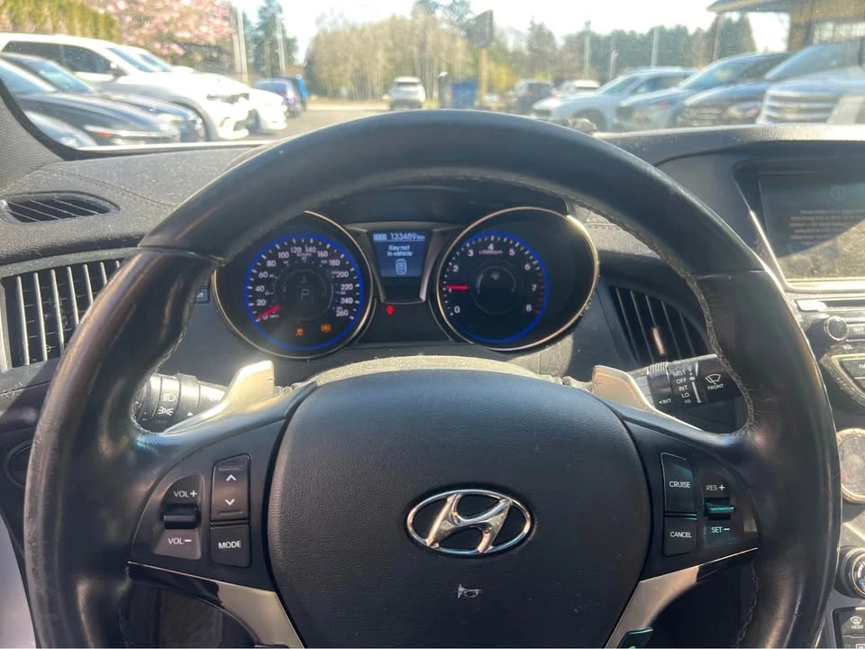 2014 Hyundai Genesis Coupe - Image 9 of 12