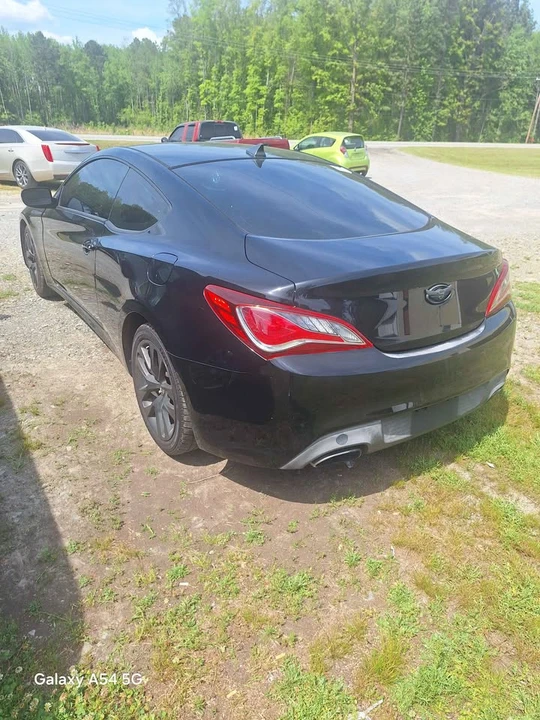 2014 Hyundai Genesis Coupe - Image 2 of 9