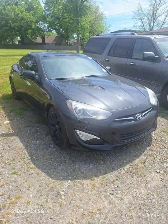 2014 Hyundai Genesis Coupe - Image 4 of 9