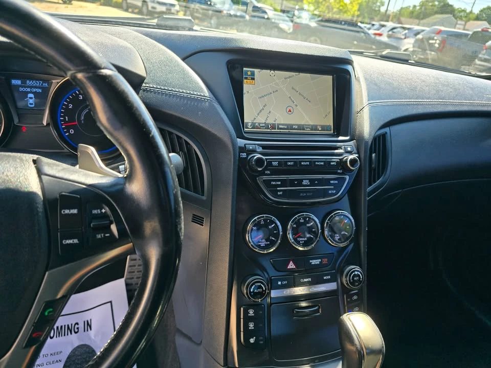 2014 Hyundai Genesis Coupe - Image 13 of 20