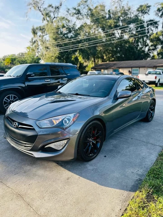 2014 Hyundai Genesis Coupe - Image 2 of 13