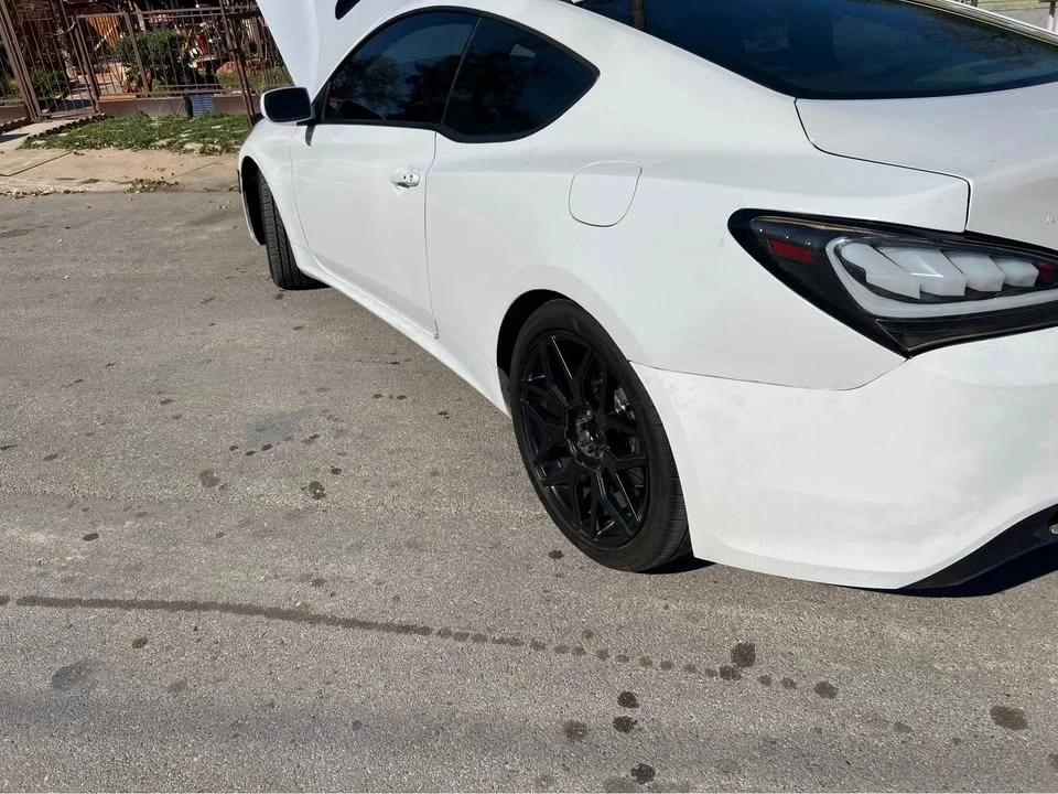 2014 Hyundai Genesis Coupe - Image 3 of 16