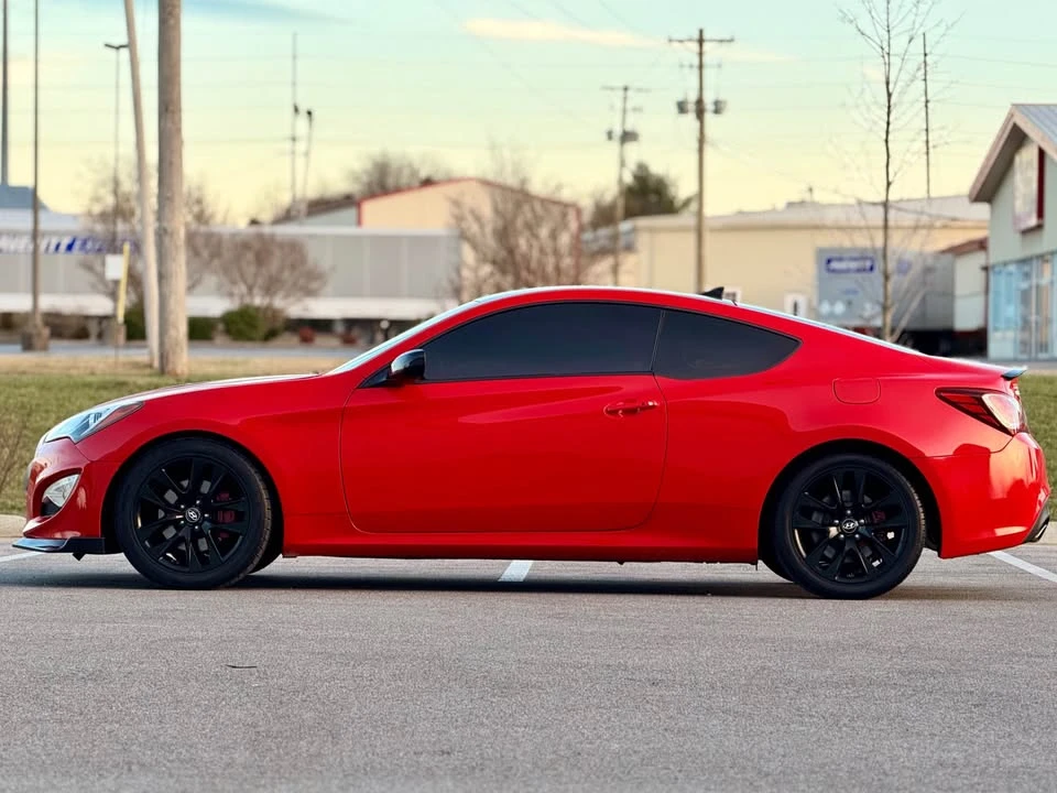 2014 Hyundai Genesis Coupe - Image 5 of 12