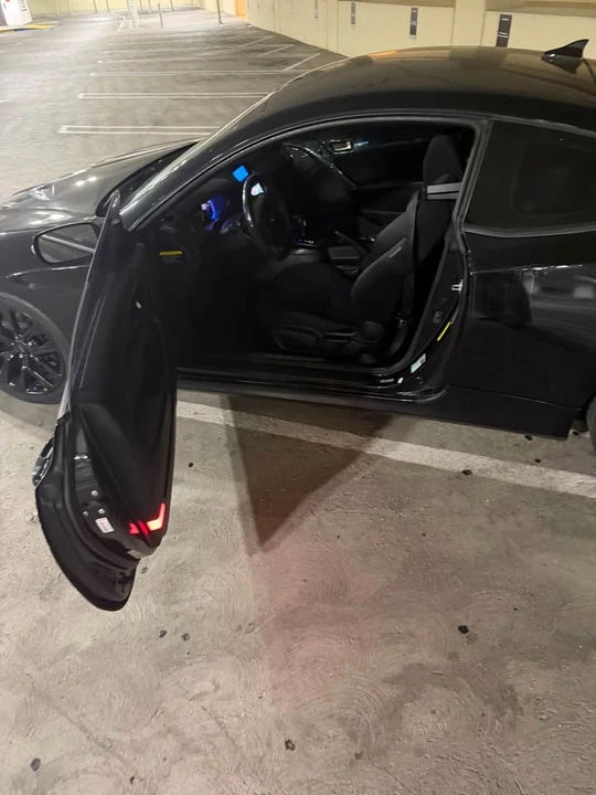 2014 Hyundai Genesis Coupe - Image 2 of 9