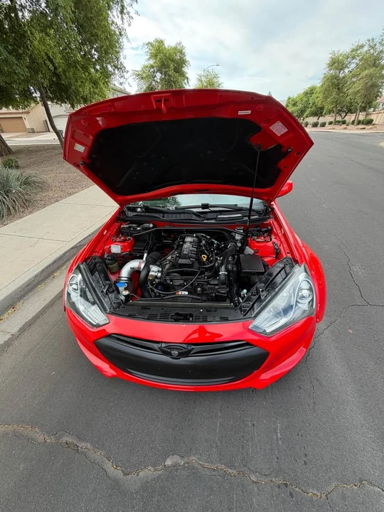 2014 Hyundai Genesis Coupe - Image 9 of 9