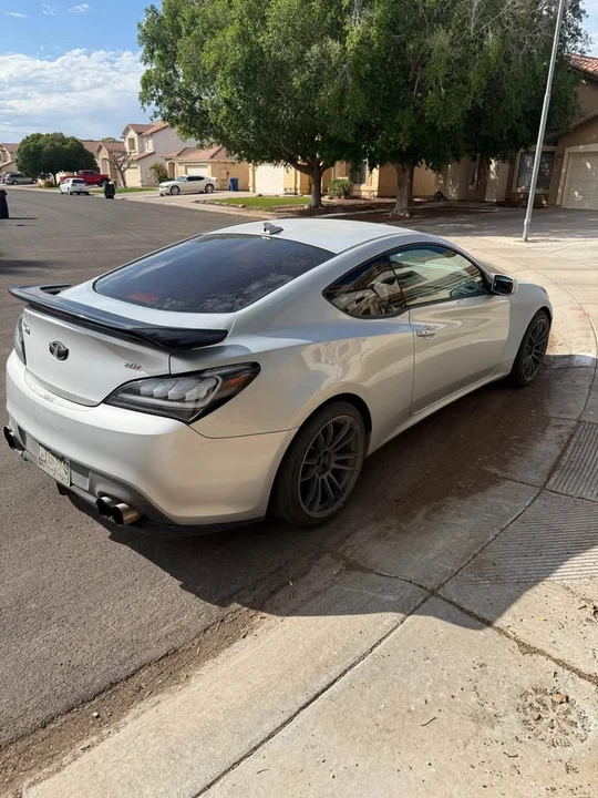 2014 Hyundai Genesis Coupe - Image 4 of 4