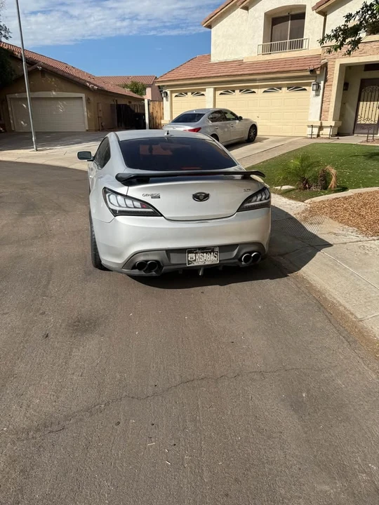 2014 Hyundai Genesis Coupe - Image 3 of 4