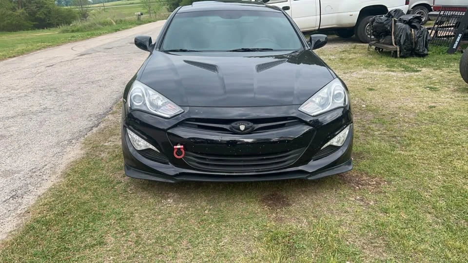 2014 Hyundai Genesis Coupe - Image 8 of 8