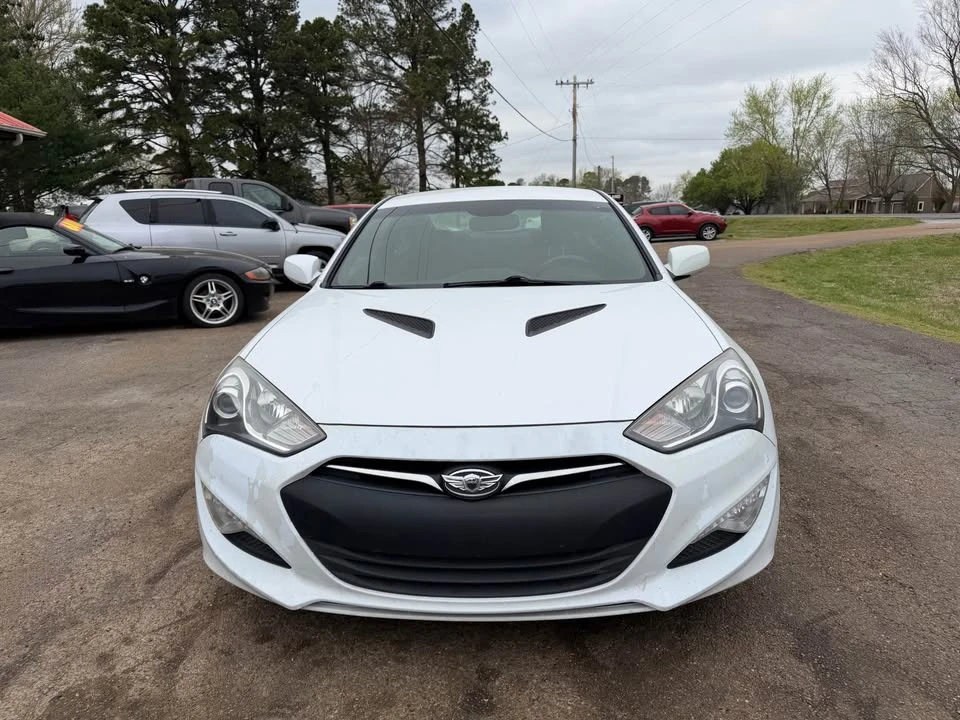 2014 Hyundai Genesis Coupe - Image 3 of 12