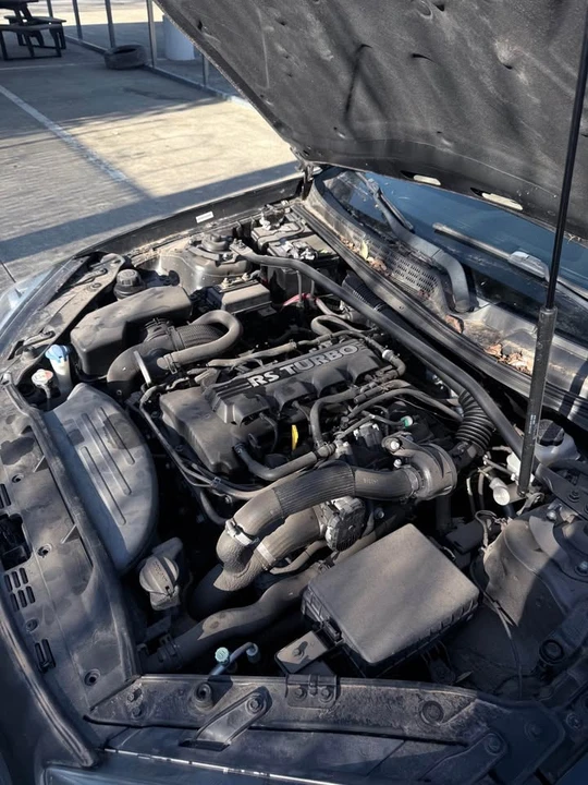 2014 Hyundai Genesis Coupe - Image 14 of 15
