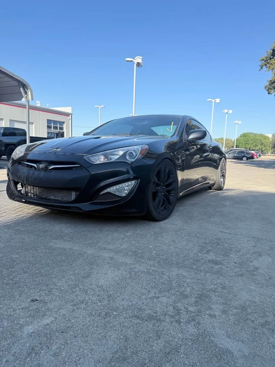 2014 Hyundai Genesis Coupe - Image 3 of 15