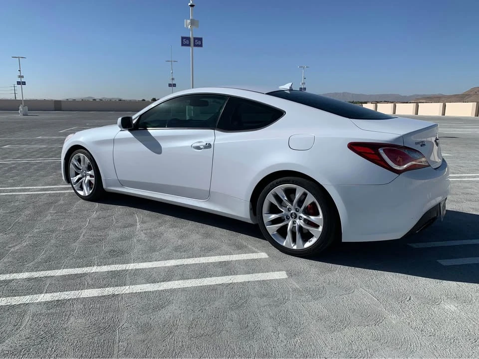 2014 Hyundai Genesis Coupe - Image 3 of 8