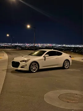 2014 Hyundai Genesis Coupe 2.0T R-Spec