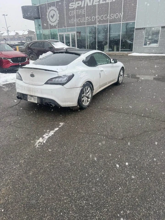 2014 Hyundai Genesis Coupe - Image 2 of 9