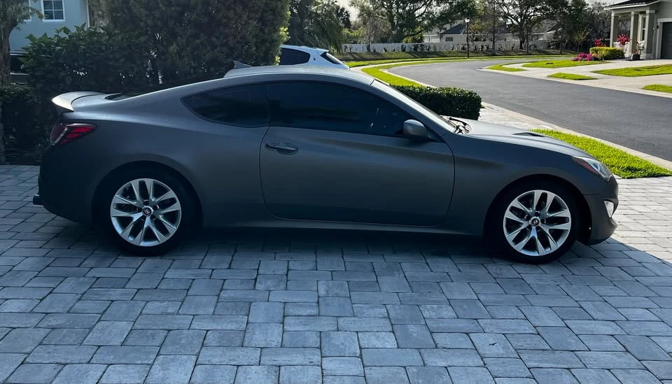 2014 Hyundai Genesis Coupe - Image 4 of 10