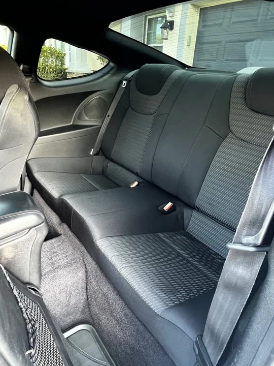 2014 Hyundai Genesis Coupe - Image 10 of 10
