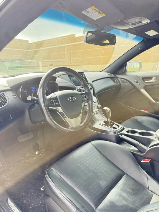 2014 Hyundai Genesis Coupe - Image 2 of 9