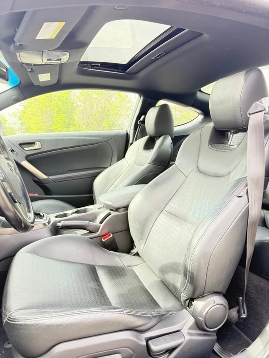 2014 Hyundai Genesis Coupe - Image 4 of 9