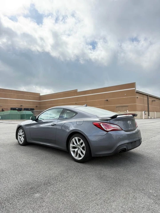 2014 Hyundai Genesis Coupe - Image 7 of 9