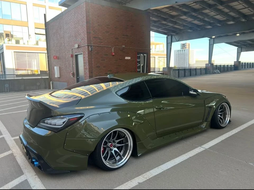 2014 Hyundai Genesis Coupe - Image 2 of 6