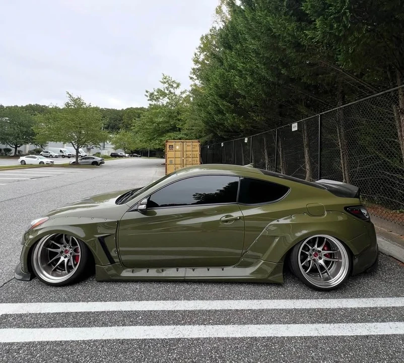 2014 Hyundai Genesis Coupe - Image 5 of 6