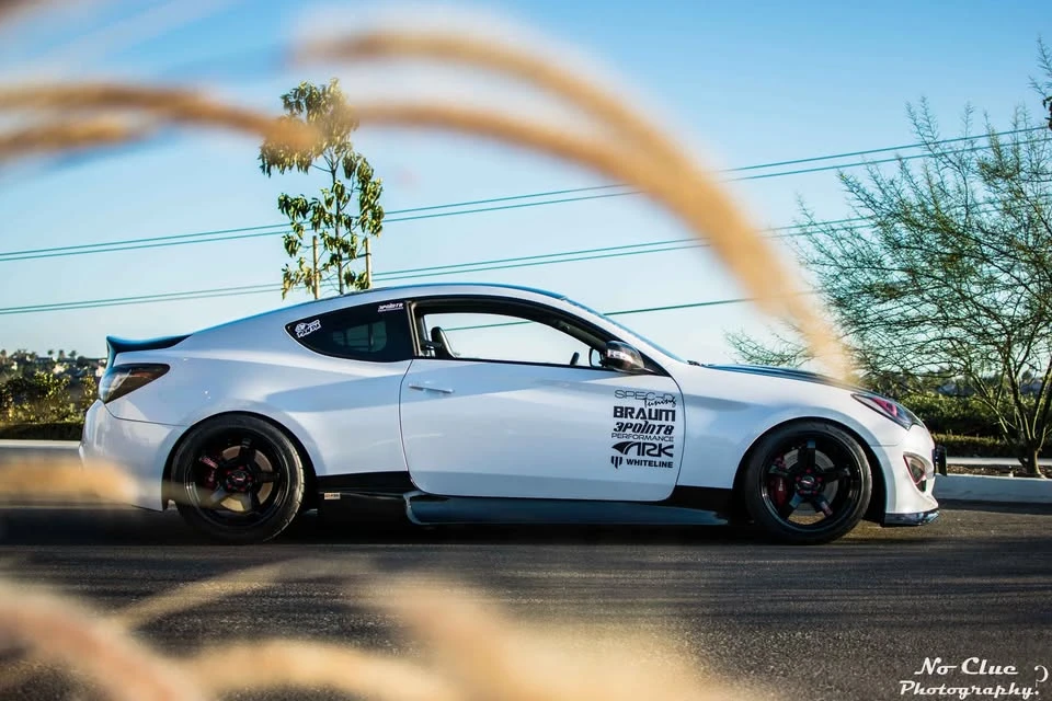 2014 Hyundai Genesis Coupe - Image 2 of 13