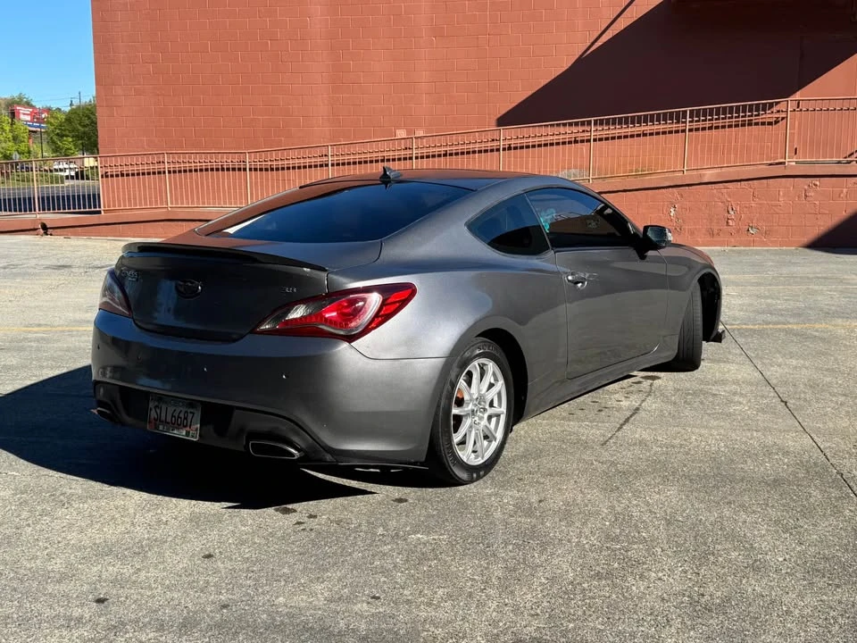 2014 Hyundai Genesis Coupe - Image 6 of 12