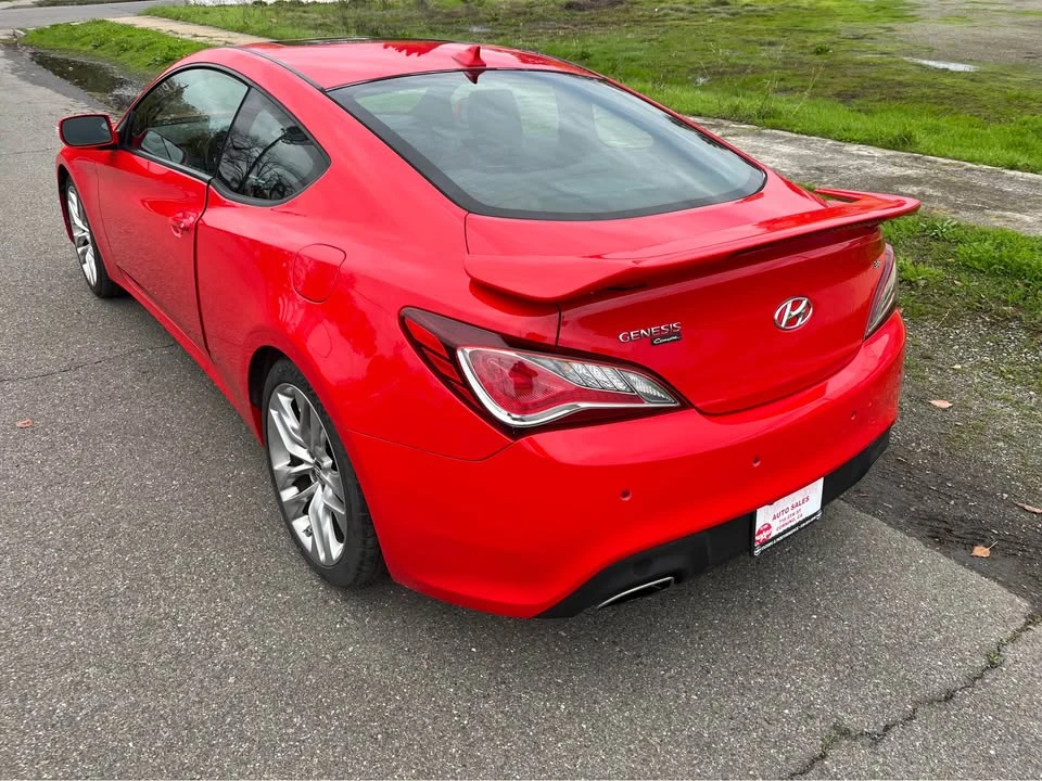 2014 Hyundai Genesis Coupe - Image 4 of 9