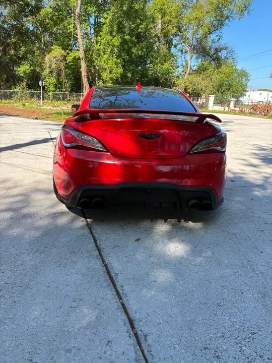 2014 Hyundai Genesis Coupe - Image 5 of 15